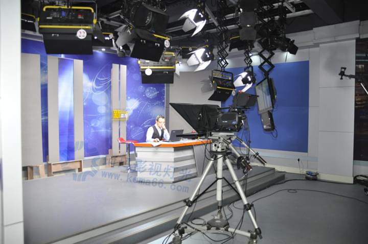 全力打造市场化、法治化、国际化一流政务营商环境