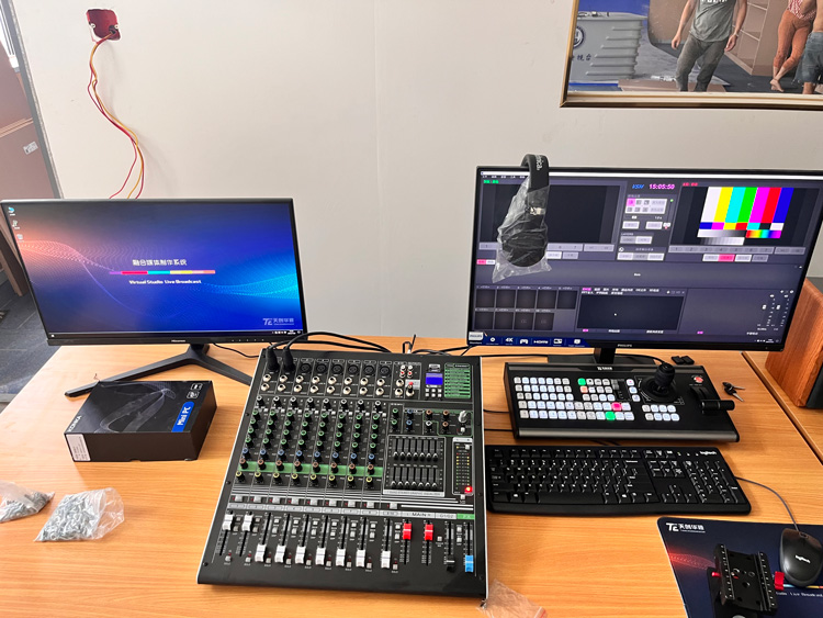 “那时园区空旷得能听见风声