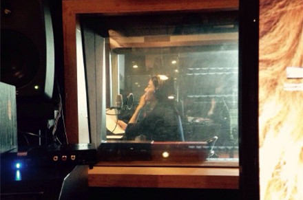 ✨专辑《可怕的水域》在音乐风格上继续延续CORONATUS一贯的特色