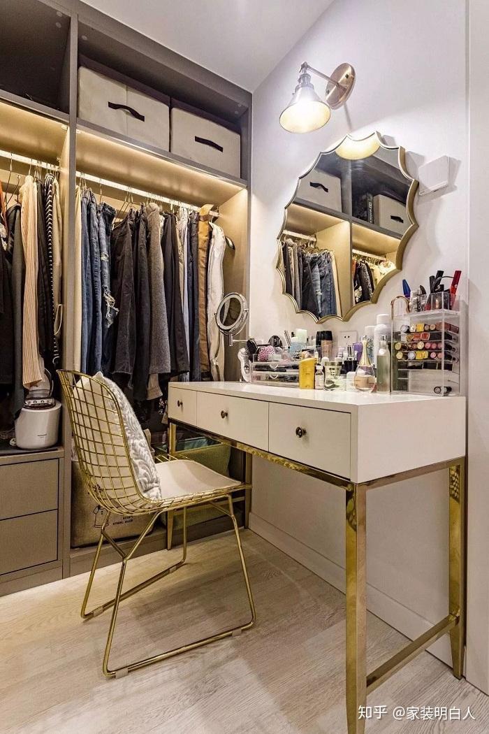 甚至还要干农活、挑水、种菜