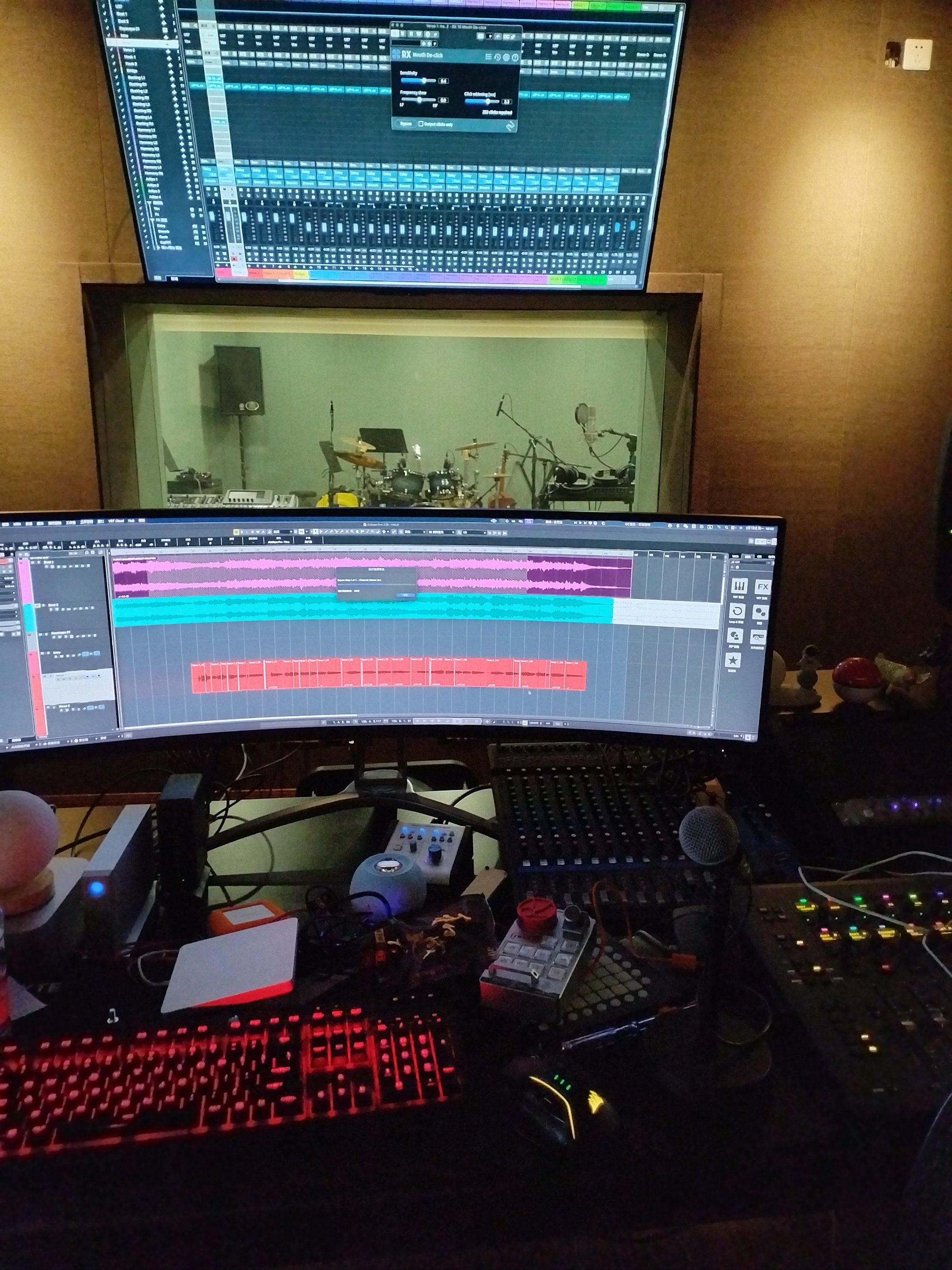 并将其实时转化为虚拟姿态