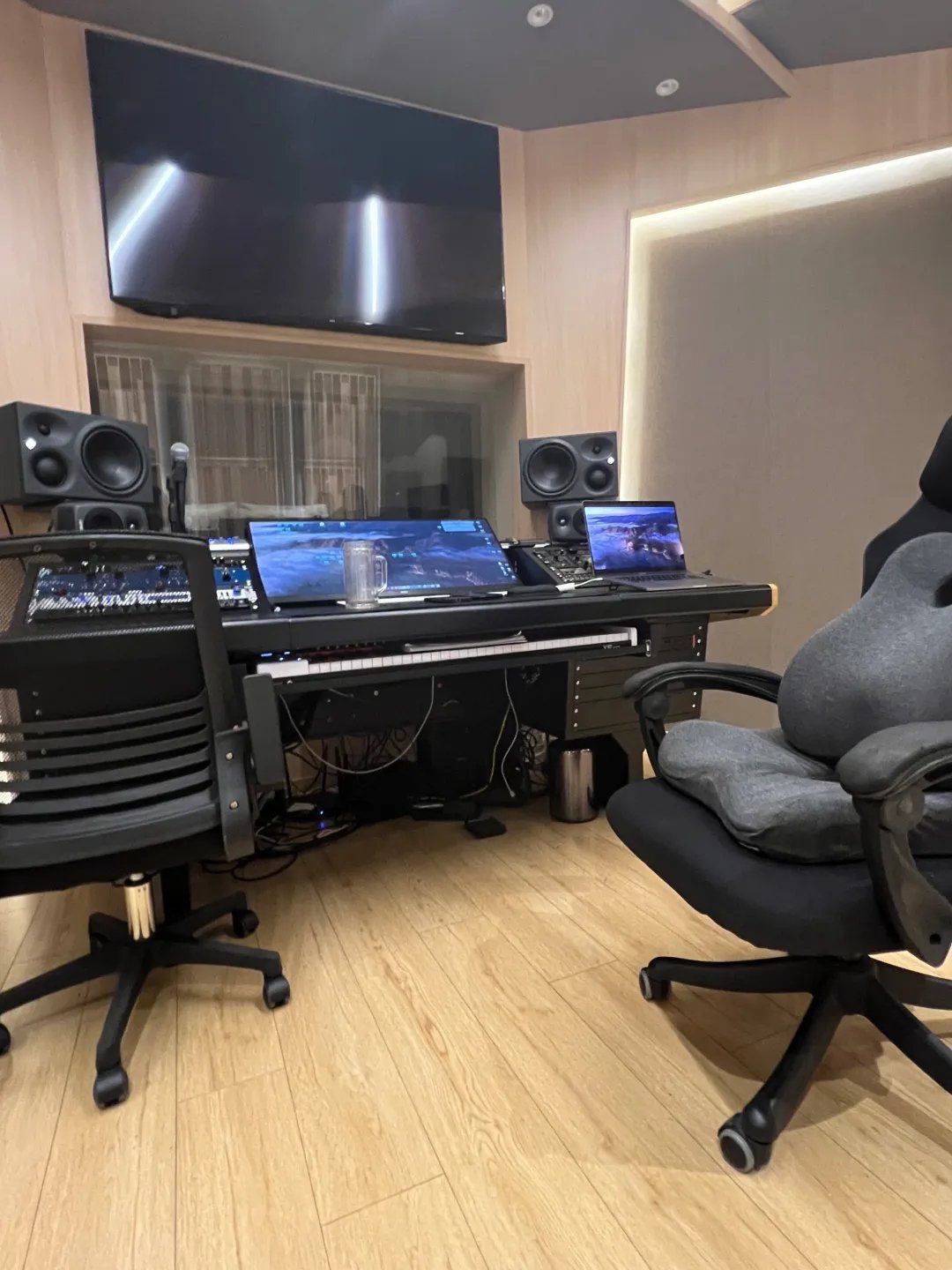 这支MV是高松原创的