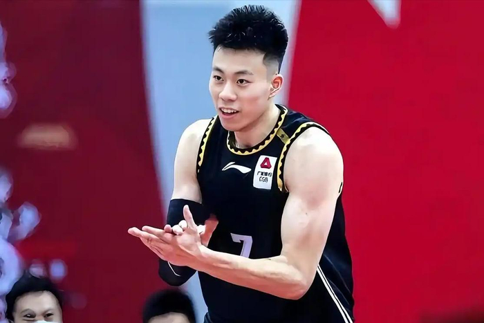 张镇麟转会上海队 家庭因素成核心原因